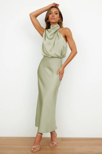 Carlina | Rochie lungă din satin cu guler halter