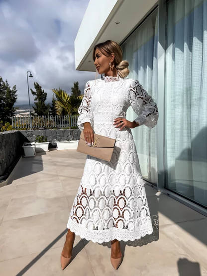 Elaina | Rochie midi elegantă cu detalii din dantelă