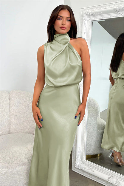 Carlina | Rochie lungă din satin cu guler halter