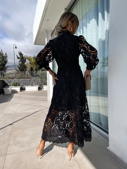 Elaina | Rochie midi elegantă cu detalii din dantelă