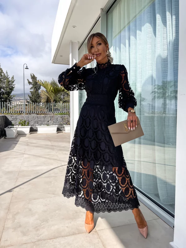 Elaina | Rochie midi elegantă cu detalii din dantelă
