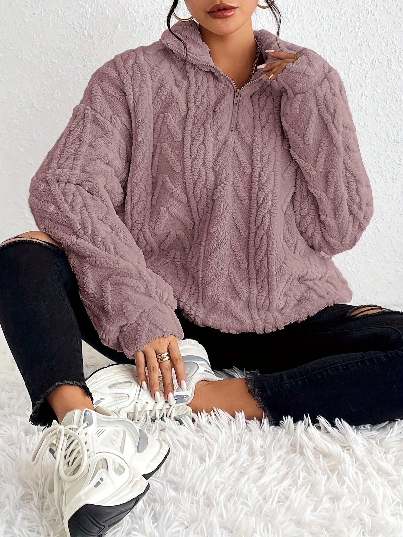 Amoria | Knitted Fleece Sweater