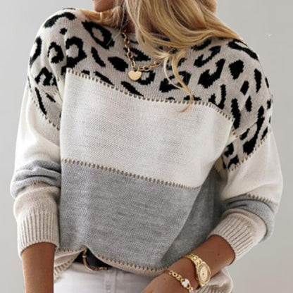 Amoria |  Casual Sweater with Leopard Print