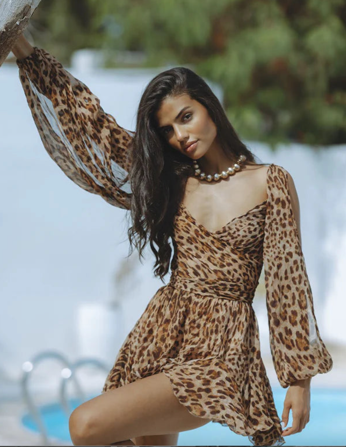 Estelle | Rochie care subliniază încrederea ta